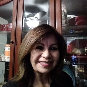 Meet your Posher, Yolanda